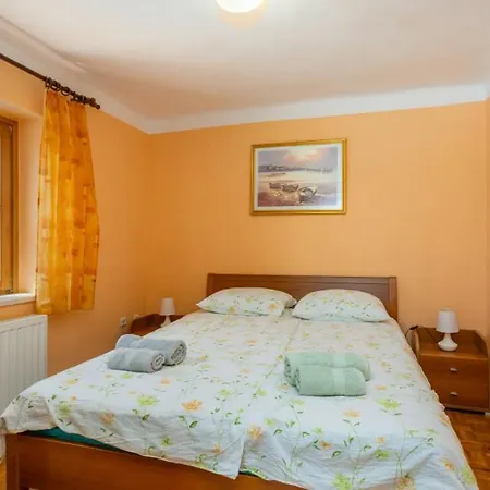 Draga By Guide * Mošćenička Draga